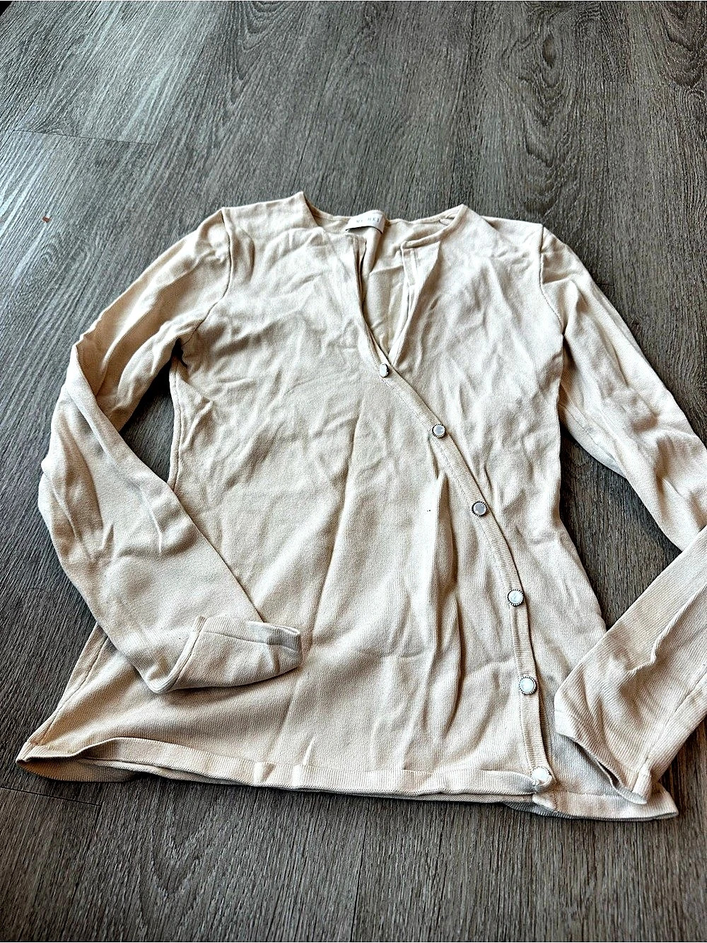 MESHKI Button Front Cardigan in Cream Like New